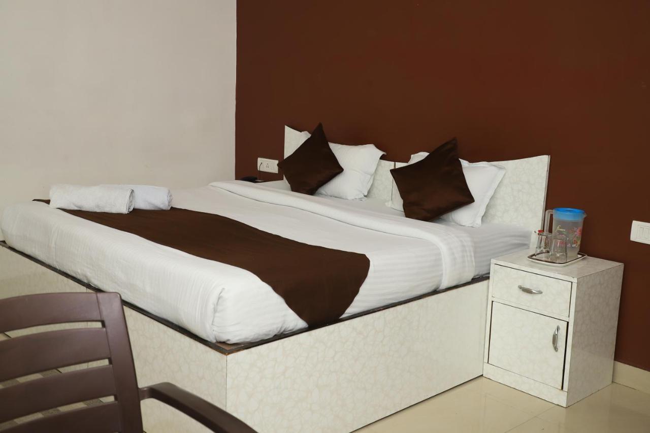 The Bagga Inn جبلبور المظهر الخارجي الصورة